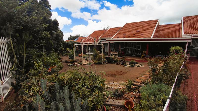 4 Bedroom Property for Sale in Pellissier Free State